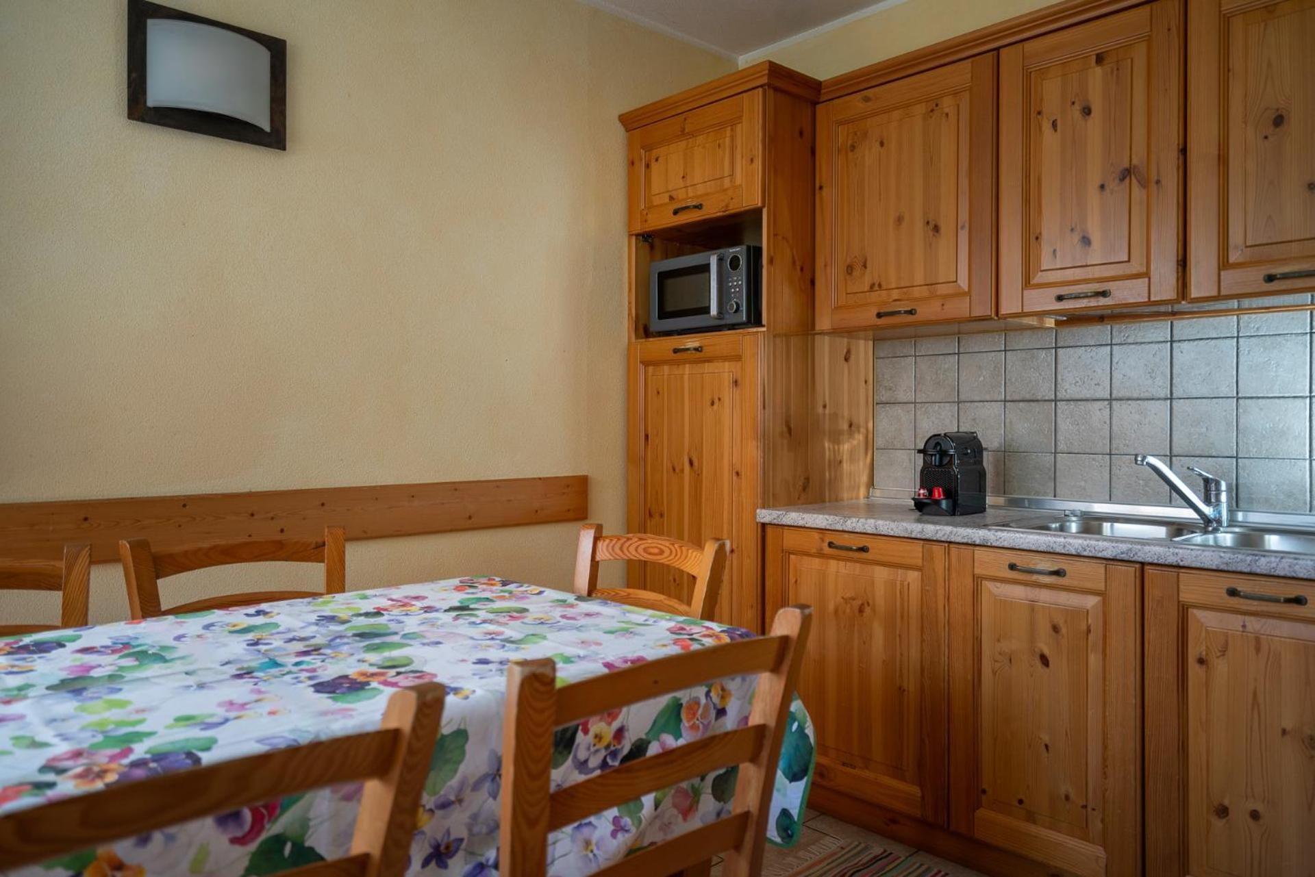 Chalet Stelle Di Neve Bormio Eksteriør billede